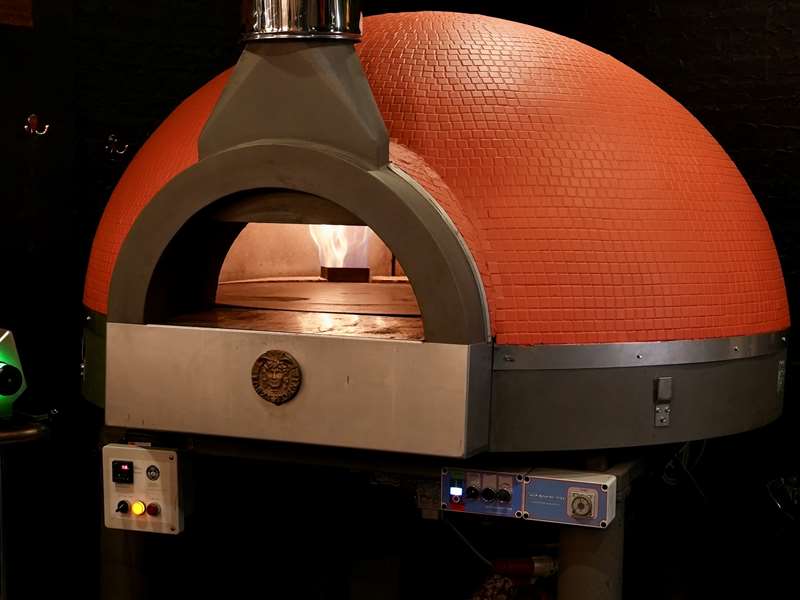 pizza oven